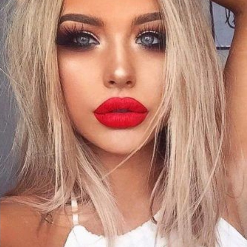 Becca Ultimate Lipstick 💄.